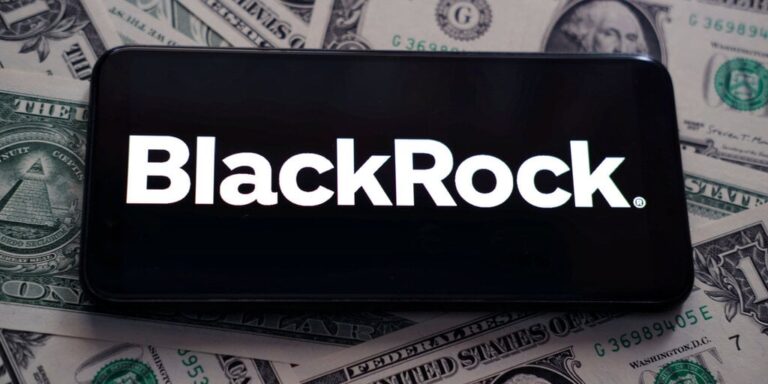 blackrock logo smart phone gID 7