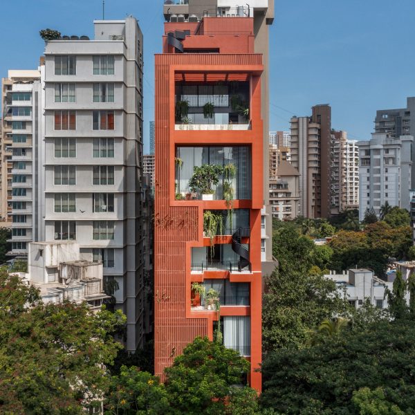 hero sarvasva house spasm design mumbai dezeen 2364 col 0