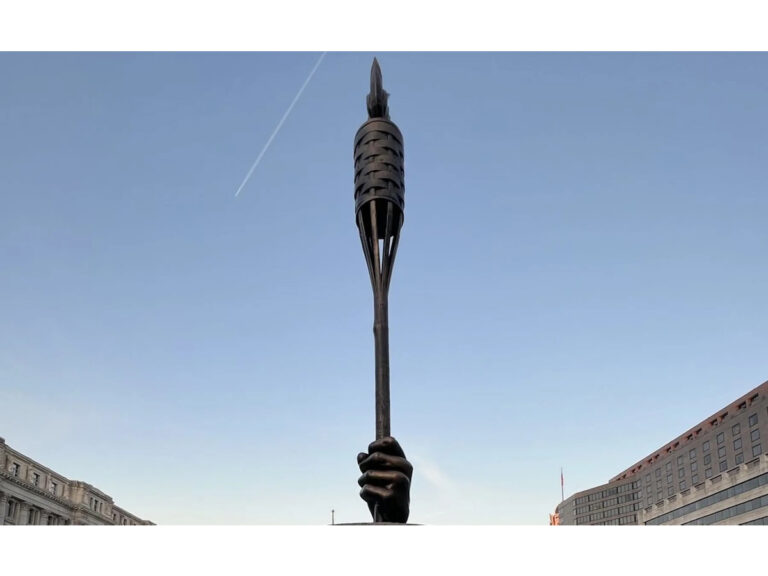 tiki torch sculpture featured