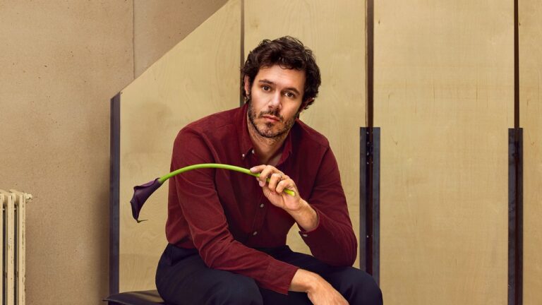 24091320 NETFLIX KRISTEN BELL ADAM BRODY S3 ADAM BRODY 20 Hero Mobile square