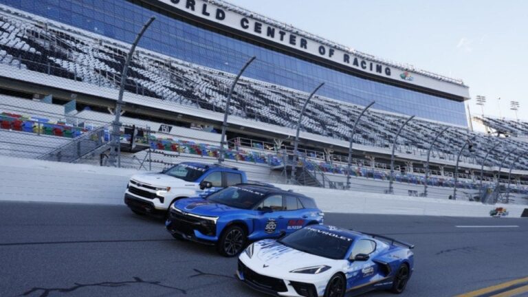 1 chevy makes history at daytona 500 with first electric pace car