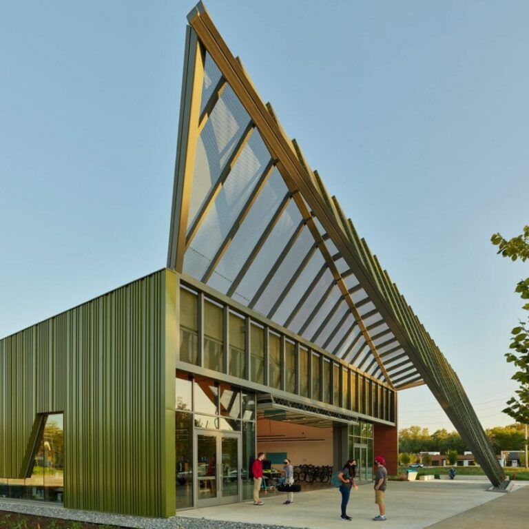 Marlon Blackwell Thaden School Arkansas dezeen 2364 SQ 13 1704x1911 1 852x852